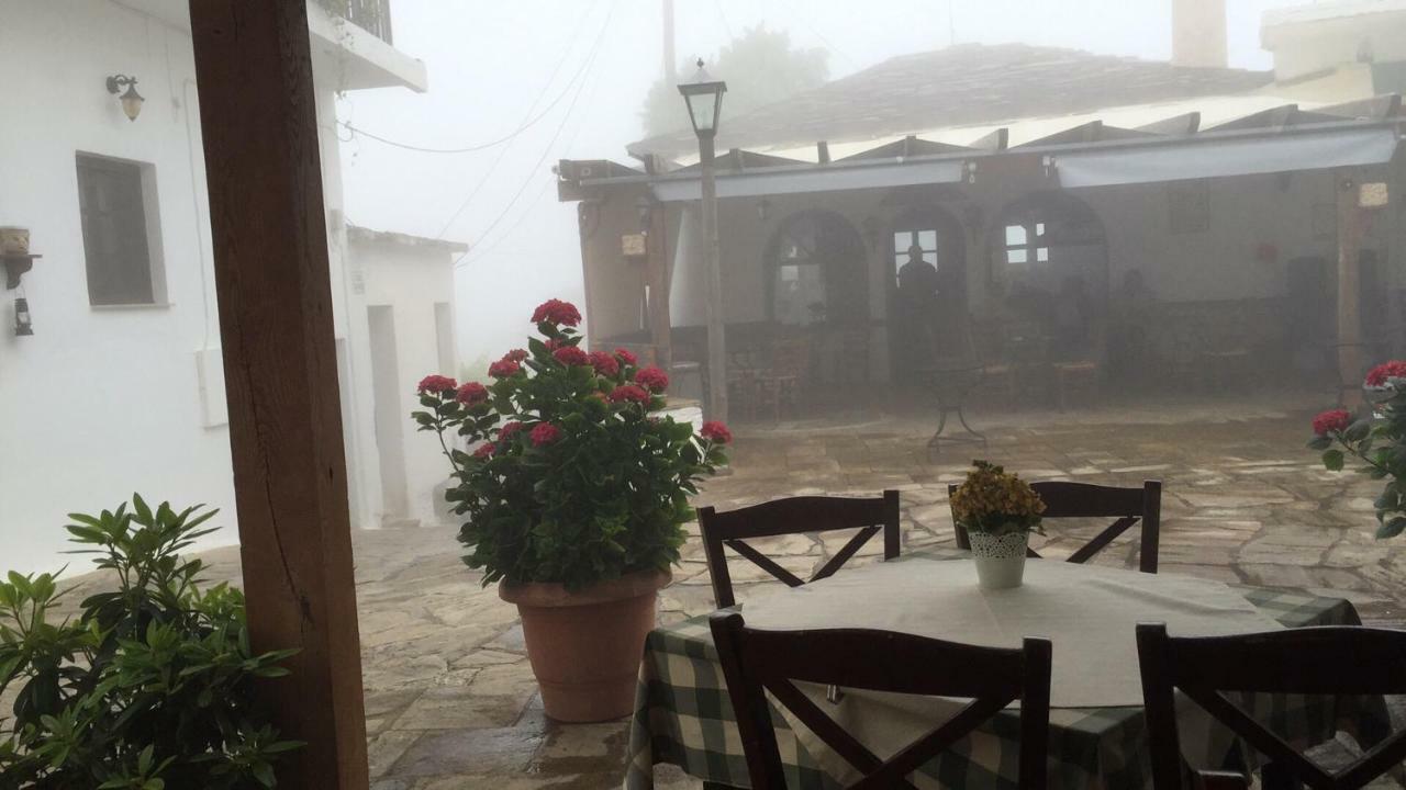 Antoniou Guesthouse Kastanitsa Dış mekan fotoğraf